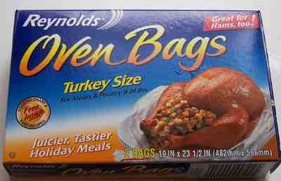 How do you make pork roast in an oven bag?