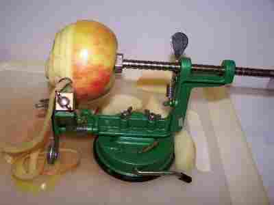 Peel the apples