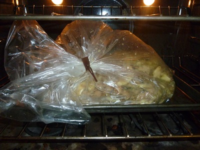 Stuffing in the oven in the cooking bag